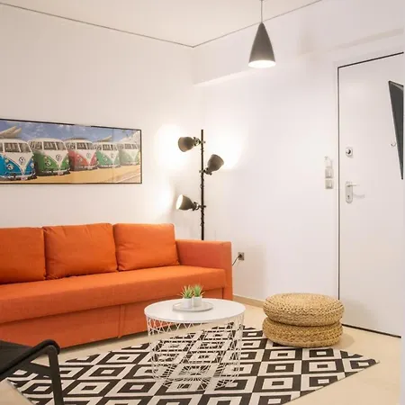 Cozy Apartment In Central Athens - Sleeps 5 Exterior photo