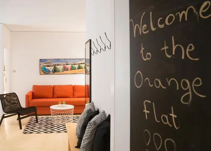 Cozy Apartment In Central Athens - Sleeps 5